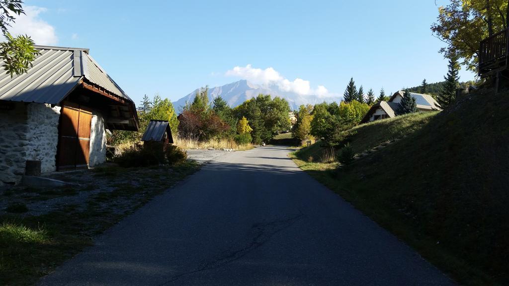 Studio Barcelonnette Ubaye, Provence Enchastrayes Luaran gambar