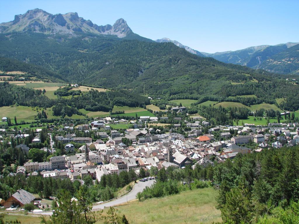 Studio Barcelonnette Ubaye, Provence Enchastrayes Luaran gambar